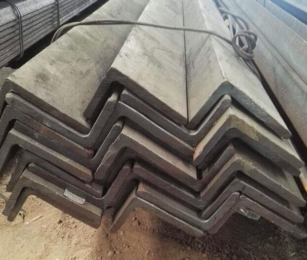 �ںӲ��ȱ߽Ǹ�